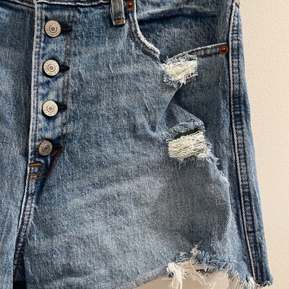 Abercrombie & Fitch High Rise Denim Shorts - Picture 4 of 7